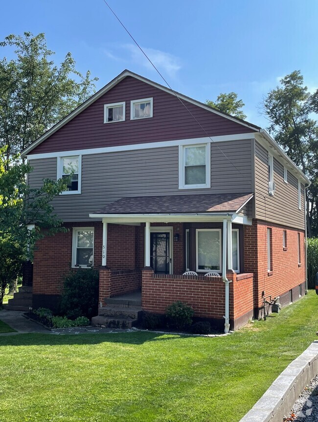 Building Photo - 510 Swank St