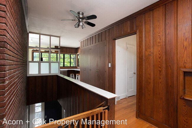 Building Photo - 3 br, 2 bath House - 2600 Chapel Hill Rd