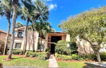 Building Photo - 2141 SW 93rd Way