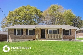 Building Photo - 8143 Huntington Dr