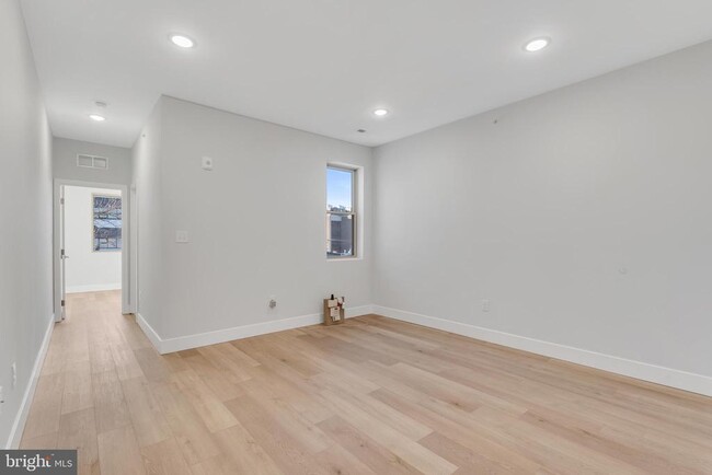 Foto del edificio - 1243 W Westmoreland St