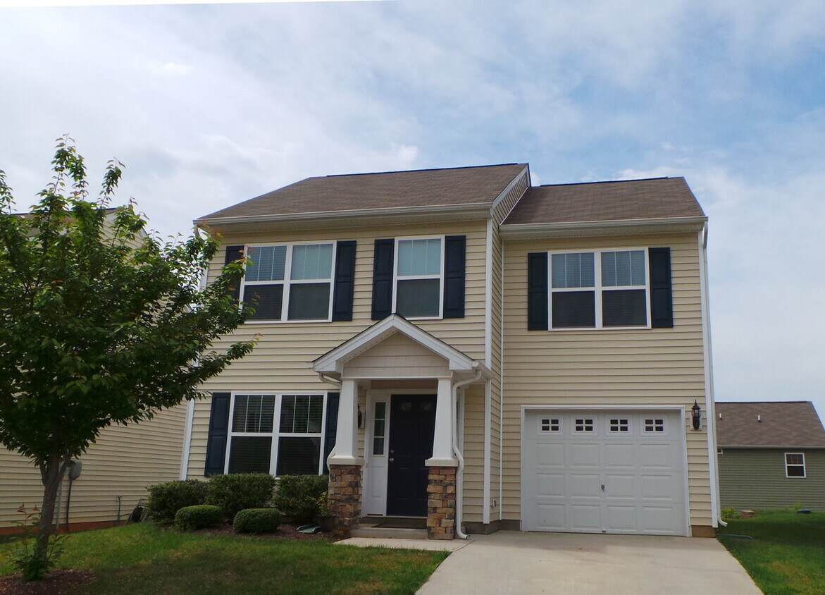 Foto principal - ~~~ Copperstone Subdivision in Mebane ~~~