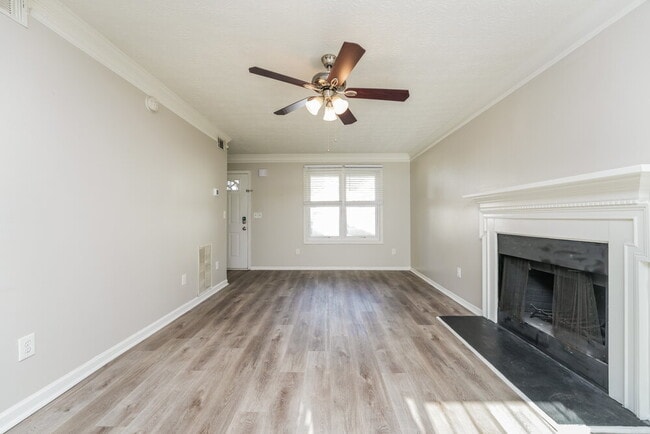 Building Photo - 4923 Windsor Downs Dr