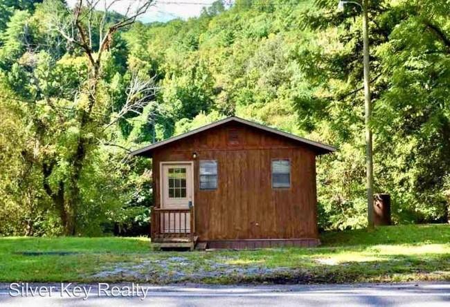 Building Photo - 1 br, 1 bath  - 146 Rafter Road