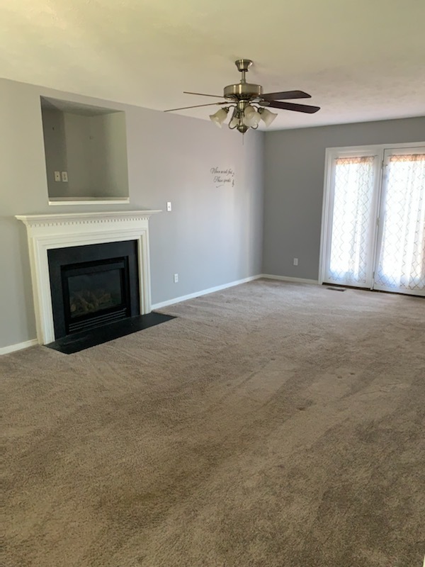 Living Room - 7895 Trumpetvine Ln