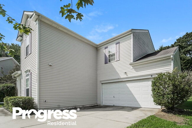 Building Photo - 13107 Ambrosia St