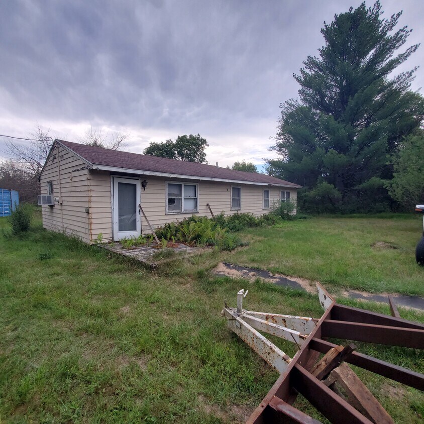 1035 11th Ln, Arkdale, WI 54613 House Rental in Arkdale, WI