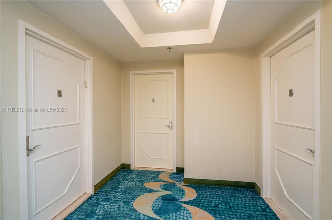 Building Photo - 9455 Collins Ave