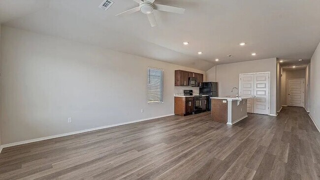 Foto del edificio - 2525 E Fox Mdw St