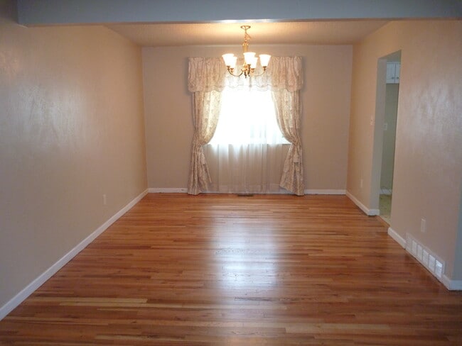 Comedor - 3725 95th W Pl
