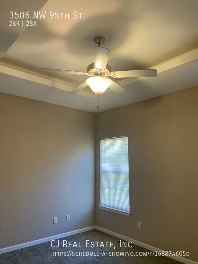 Foto del edificio - 3506 NW 95th St