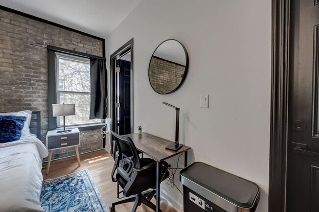 Foto del edificio - 1927 N Prospect Ave