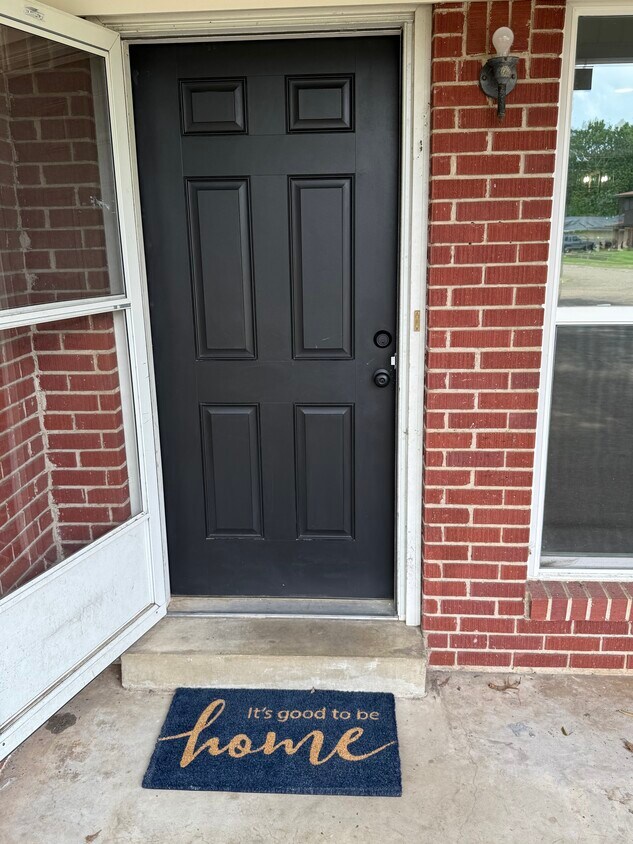 Primary Photo - 3315 Robinhood Ln