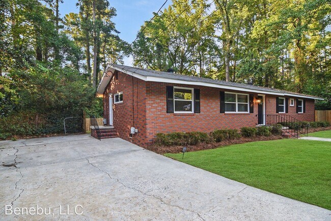 Building Photo - 3 br, 2 bath House - 566 Martin Lane