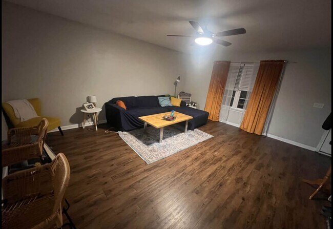 Foto del edificio - 3051 London View Dr