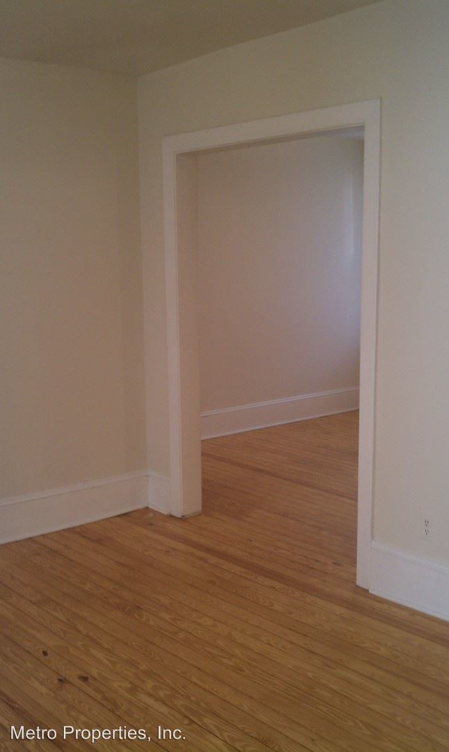 Building Photo - 3118 Kensington Ave