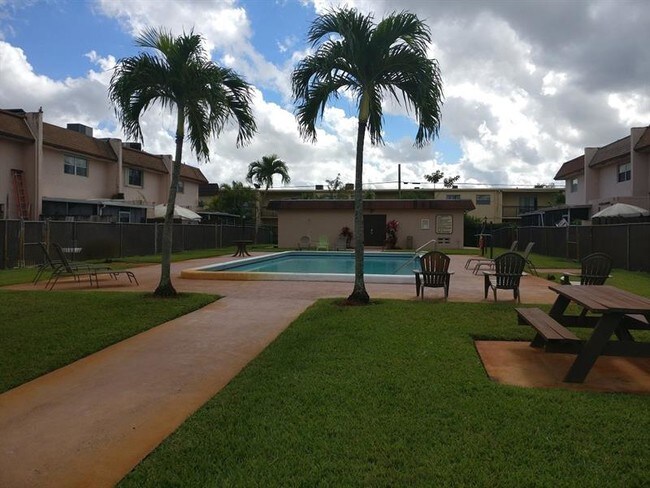 Foto del edificio - 6610 SW 41st St