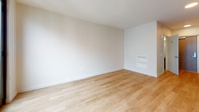 Interior Photo - HQ