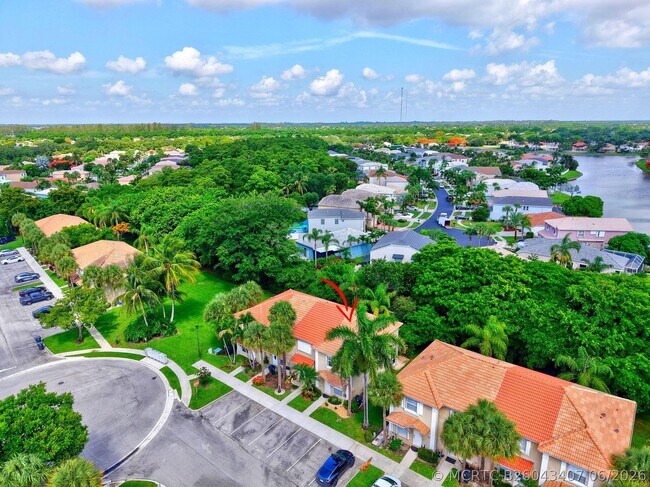 Foto del edificio - 6917 Crooked Fence Dr