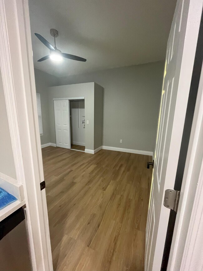 1105 W Granfield Ave, Plant City, FL 33563 Townhome Rentals in Plant