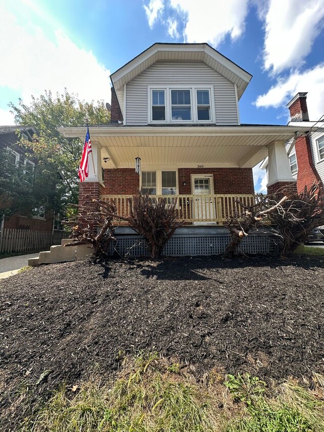 Primary Photo - WESTWOOD - Charming 3bd Tudor w modern upd...