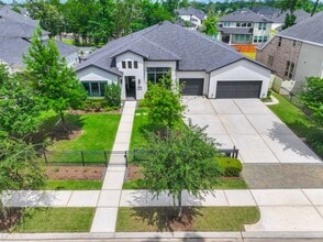 Building Photo - 10561 Lake Palmetto Dr
