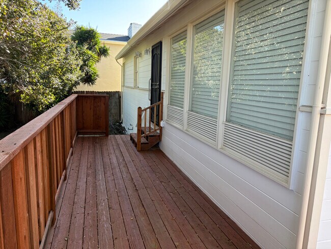 Foto del edificio - 1746 E St