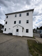 Building Photo - 564 Lake Ave