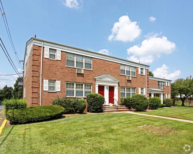 Summit Manor Apartments - Hackensack, NJ | Apartments.com