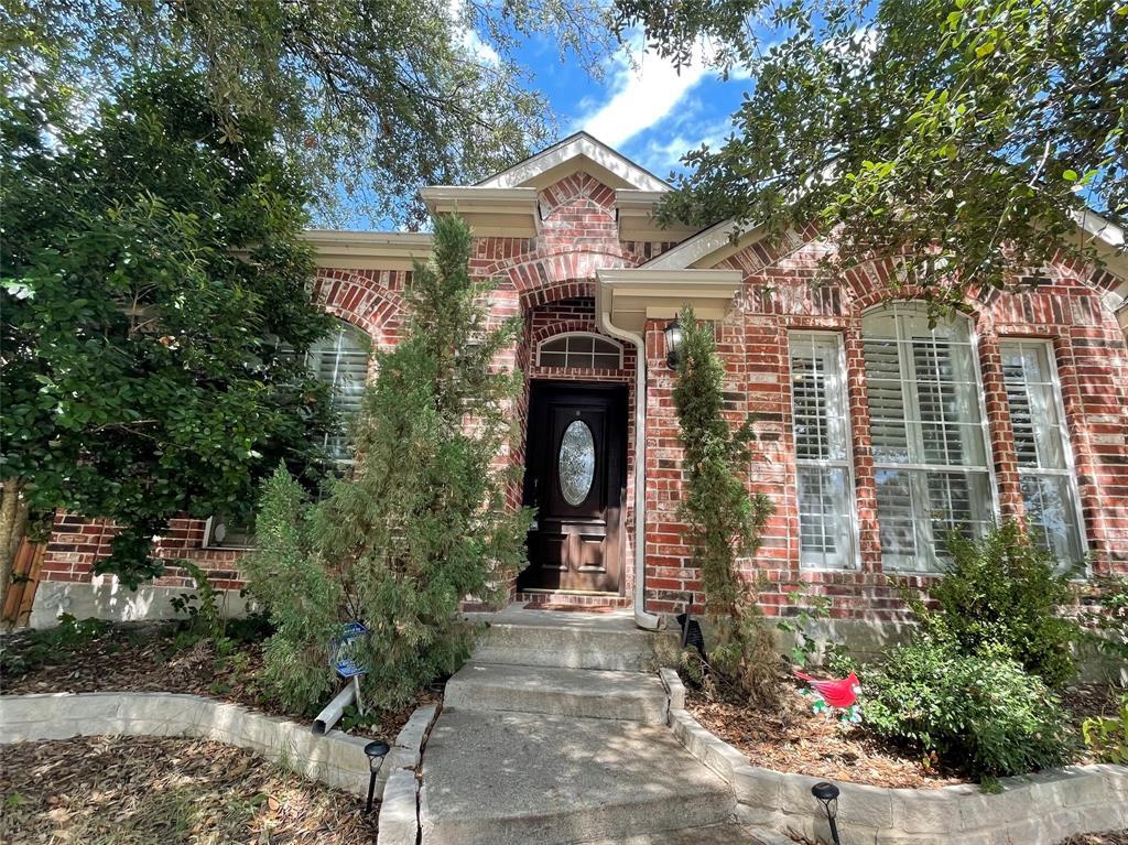 Primary Photo - 2410 Shorecrest Dr