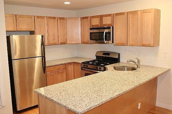 Foto principal - 219 Willow Ave