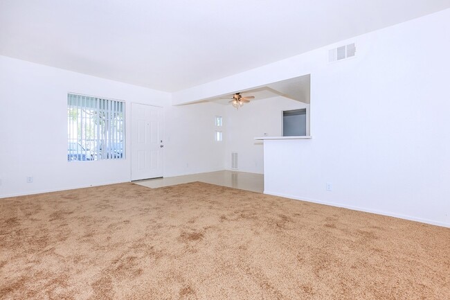 Hermosa Village Apartments Anaheim, CA