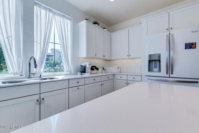 Foto del edificio - 3095 N Clanton St