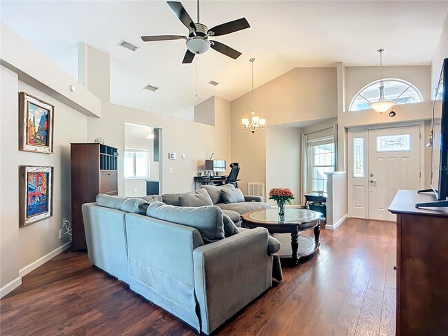 Foto del edificio - 1549 Chepacket St