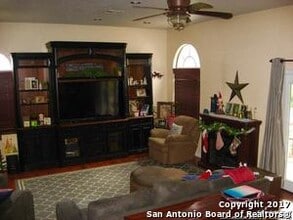 Building Photo - 2710 W Craig Pl