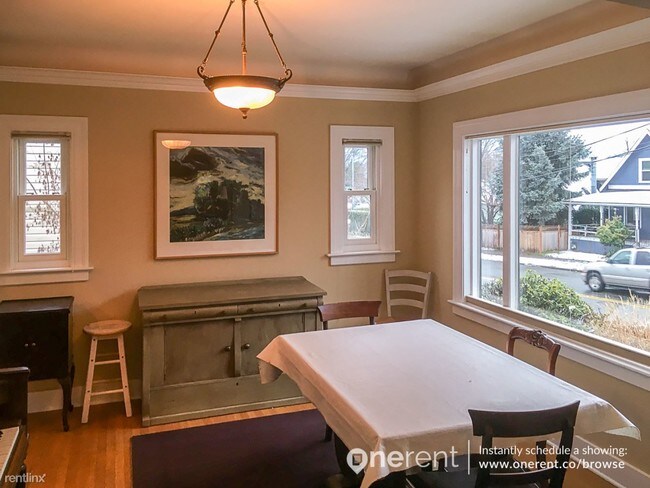 Building Photo - 7520 15th Ave NE