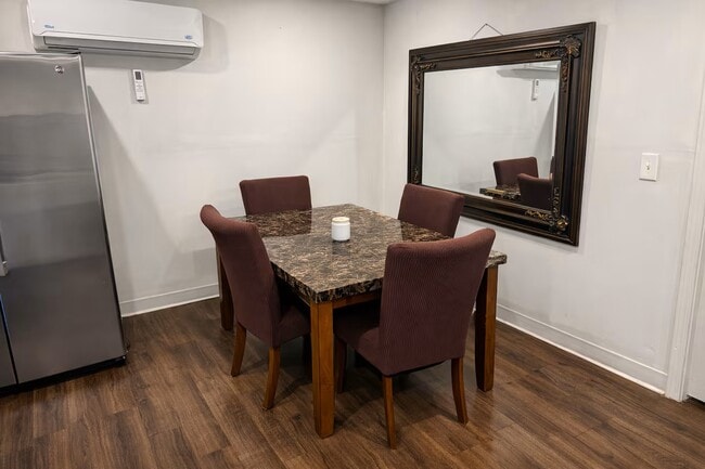 Dining Room - 3269 Westmart Ln