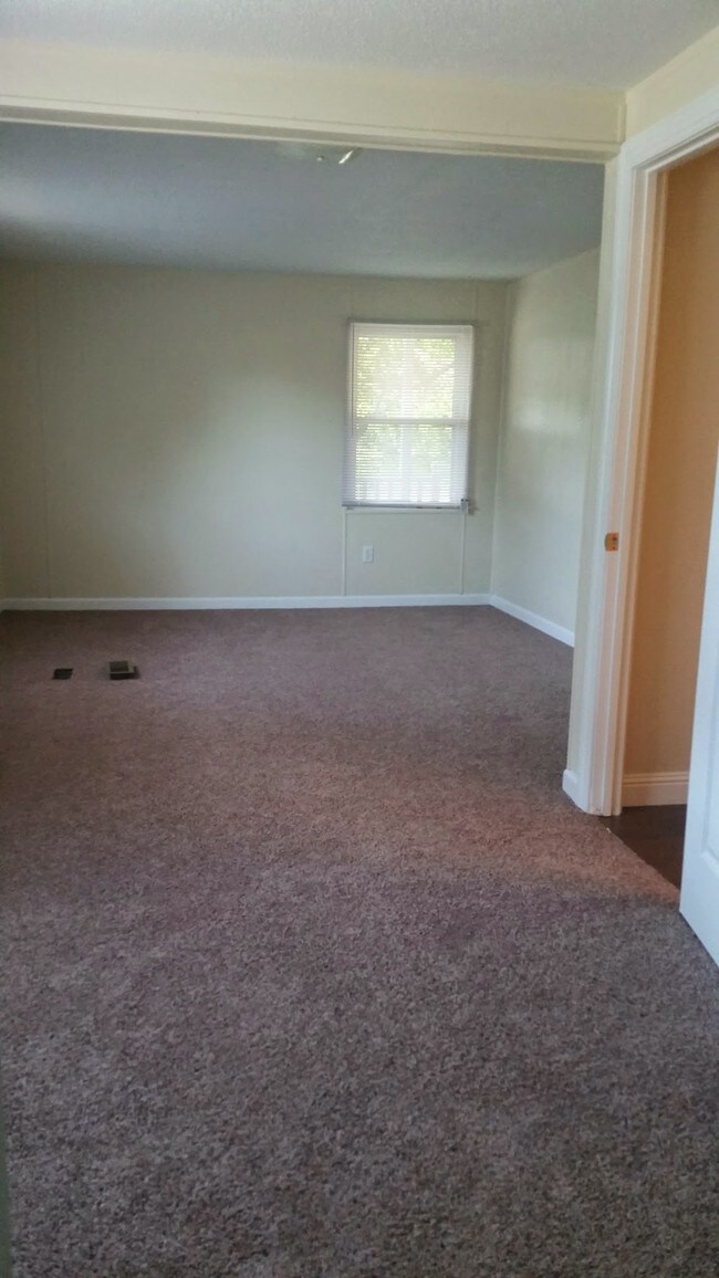 Foto del edificio - 5397 Shallowford Rd