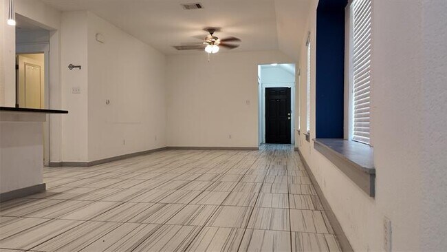 Building Photo - 16911 Alturas Ave