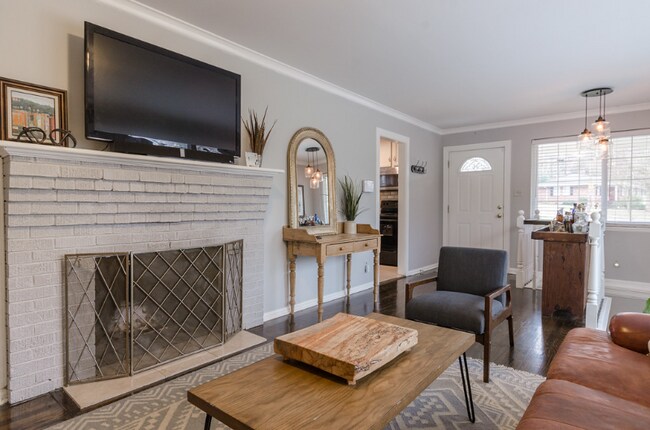 Foto del edificio - 1401 Seneca Pl