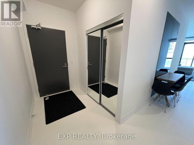 Building Photo - 2908 Hwy 7