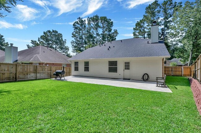 Building Photo - 13410 Hidden Valley Dr