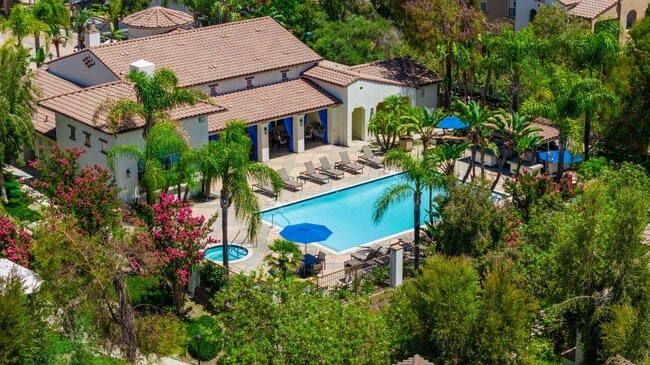 Building Photo - Rancho Monte Vista Apartments