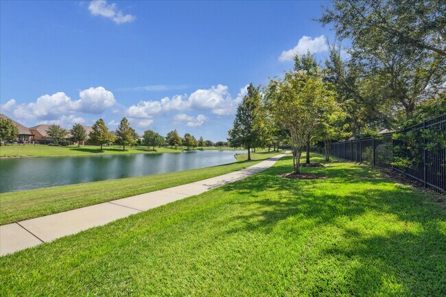 Foto del edificio - 20010 Crested Peak Ln