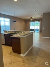 Building Photo - 1721 Lakelet Loop