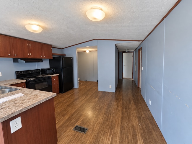 Building Photo - 102 Bakersby Ct
