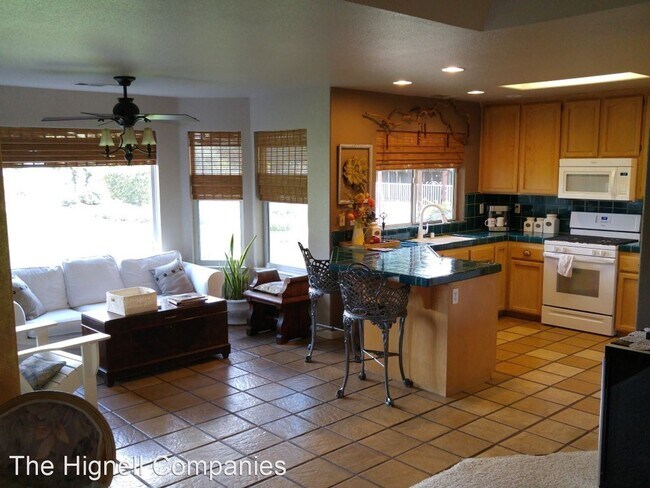 Foto del edificio - 4 br, 2 bath House - 12611 Autumn Oak Lane