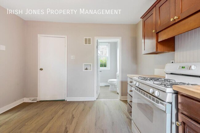 Foto del edificio - 62 Germain St