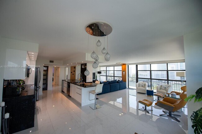 Foto del edificio - 600 Parkview Dr