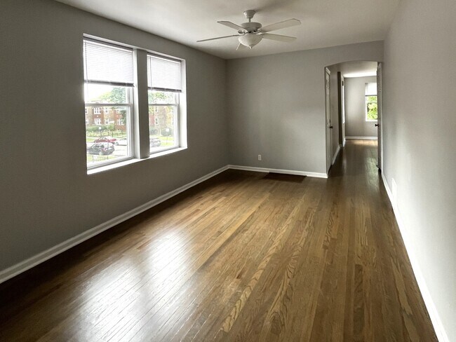 Building Photo - 1801 N Lotus Ave